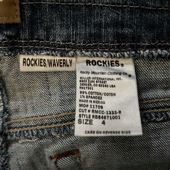 ROCKIES Cropped Jeans! - Picture 5 of 7